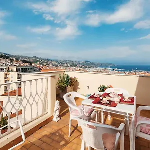 https://dimora-bellavista.hotelitalianriviera.com