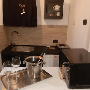 https://scalinata-vernazza-little-house.hotelitalianriviera.com